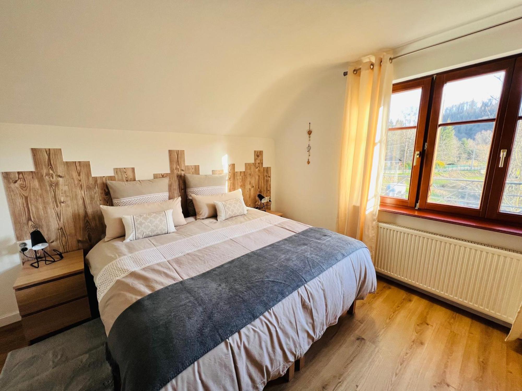 Maison D'Hotes En Pleine Nature Avec Chevaux Soucht Luaran gambar